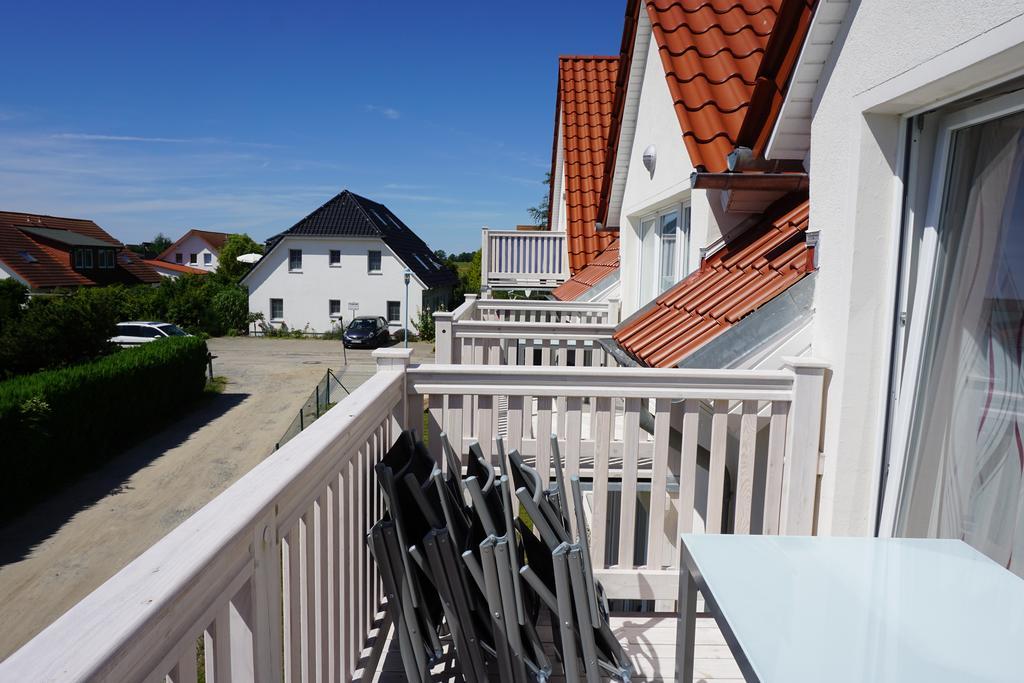 Ferienwohnungen Ruegen Findling 布雷格 外观 照片