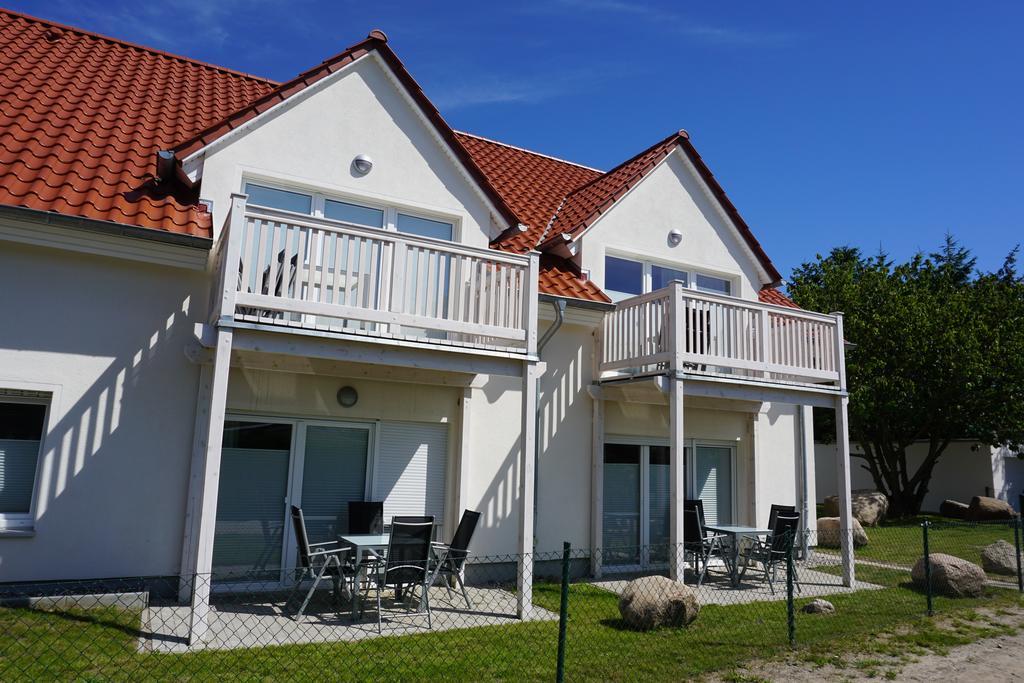 Ferienwohnungen Ruegen Findling 布雷格 外观 照片